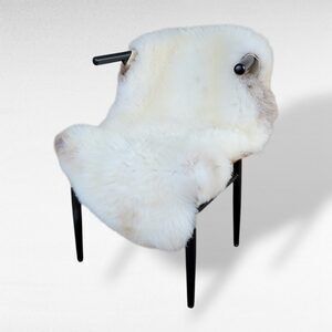 Classic Sheepskin Off-White Plush Perfection 48" x 32